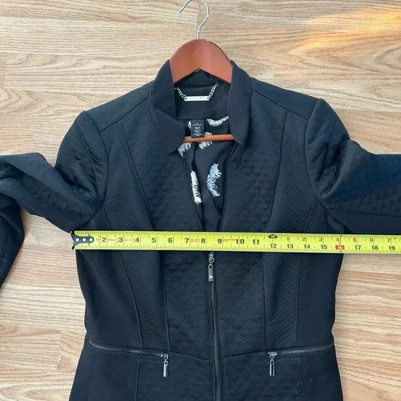 White House Black Market Black Quilted Blazer - Picture 5 of 6